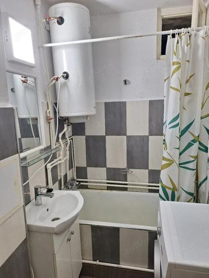 Inchiriez apartament cu 3 camere - 4
