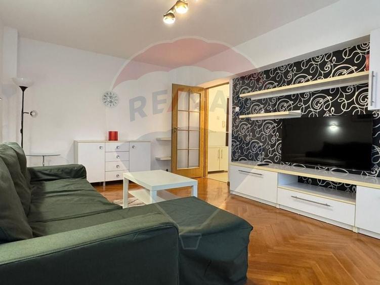 Apartament cu 2 camere de închiriat, Uranus / Centru Civic - 6