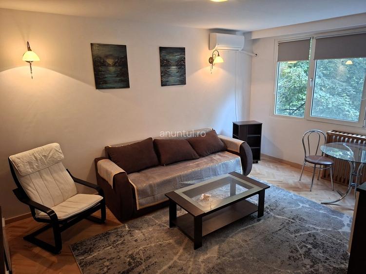 Berceni, Nitu Vasile, comision 0%