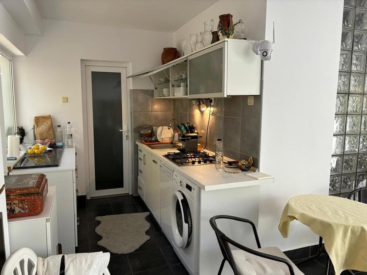 Vand cabana deosebita cu 4 cam. in mijlocul naturii,statiunea Bucin - 5