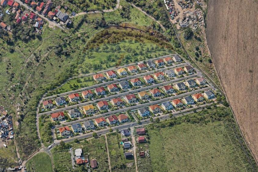 Teren Construcții intravilan de 416 mp, în Bujac