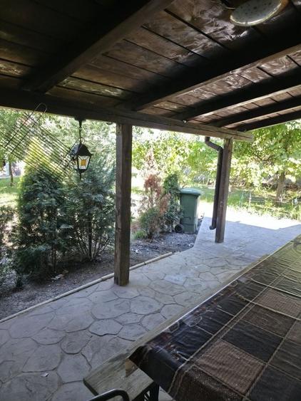 Casă cu 2 camere cu Teren 800 Mp în Central