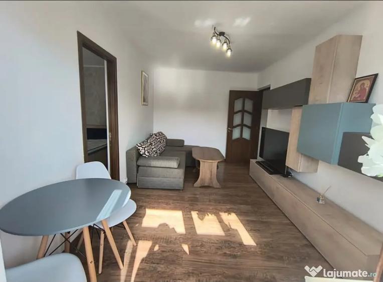 Apartament cu 2 camere semidecomandat în Tomis Nord