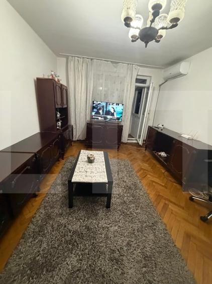 Apartament cu 3 camere semidecomandat, mobilat în Brazda lui Novac