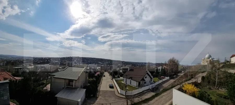 Garsonieră semidecomandată, mobilată în Bucium