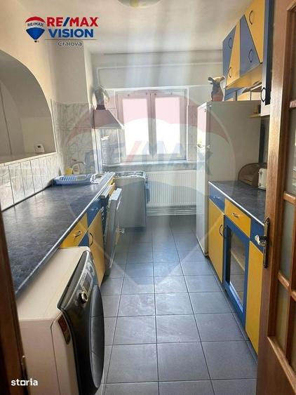 Apartament cu 4 camere de vanzare in zona Central - 6