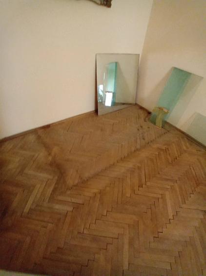 Apartament cu 2 camere decomandat în Micro 6