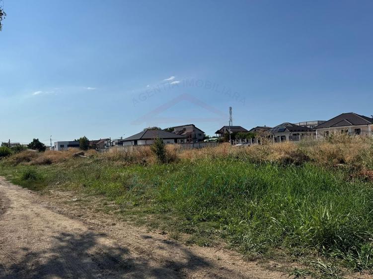 Teren Construcții intravilan de 650 mp, în Exterior Nord