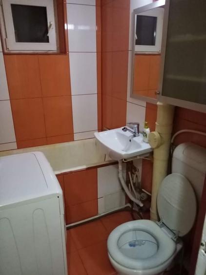 Garsonieră decomandată în Ipotești