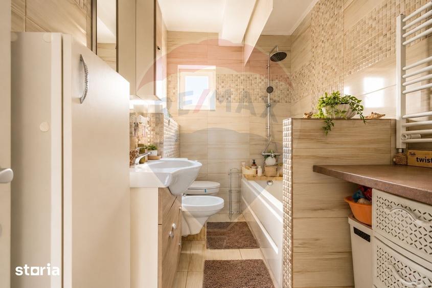 Casă cu 5 camere cu Teren 324 Mp în Ciurea
