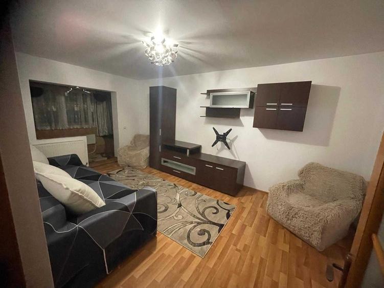 Apartament cu 2 camere decomandat în Paltin