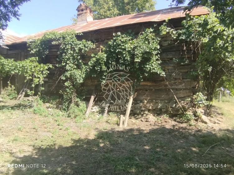 Teren Construcții intravilan de 2828 mp, în Dorolea