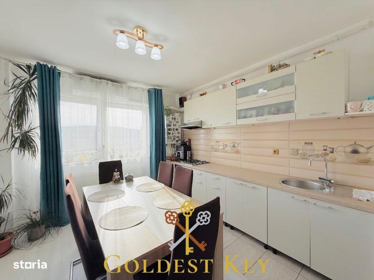 Apartament cu 3 camere în Baciu