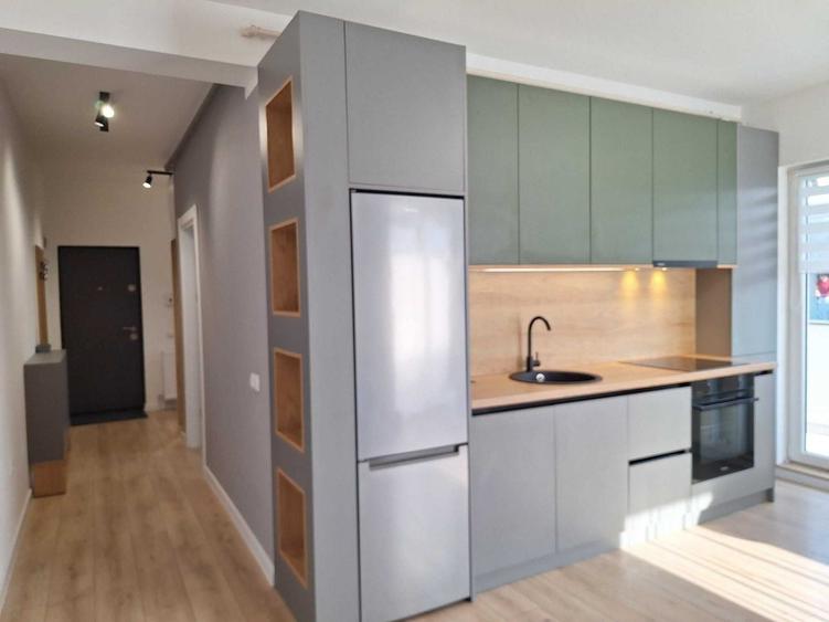 Apartament cu 2 camere decomandat în Florești