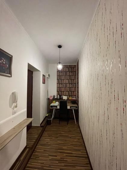Apartament cu 2 camere semidecomandat, mobilat în Siloz