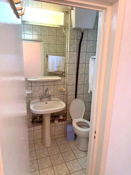 Apartament cu 3 camere decomandat în Dristor