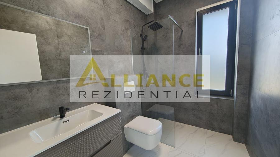 Casă individuală cu 4 camere cu Canalizare în Berceni
