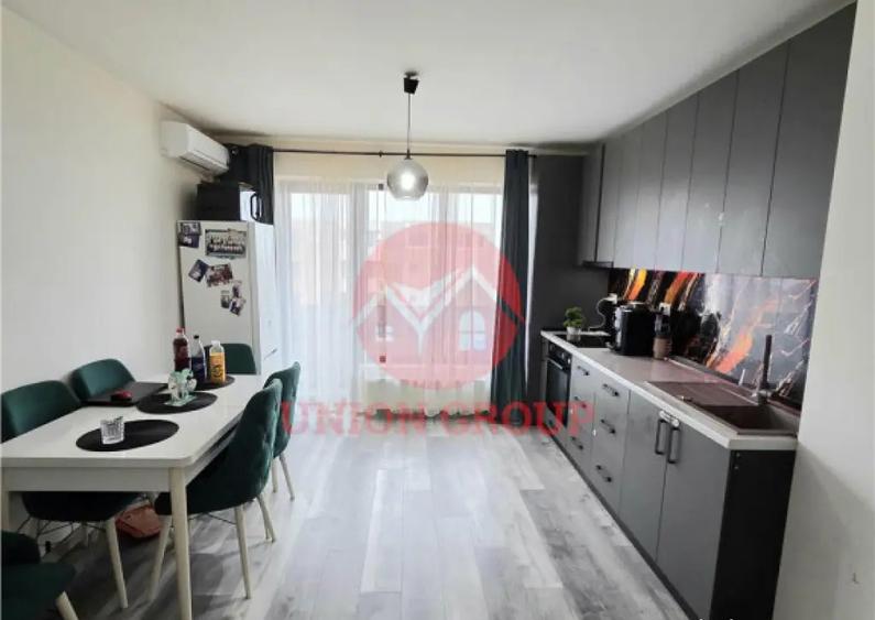 Apartament 3 Camere, Decomandat, Palazu Mare - 2