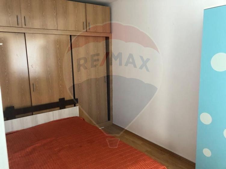 De Vanzare Apartament 4 camere - Ultra Central (orientare N-S) - 13