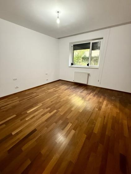 De vanzare |Apartament spatios 3 camere| Gradina| Herastrau| Nordului| 2 parcari - 17