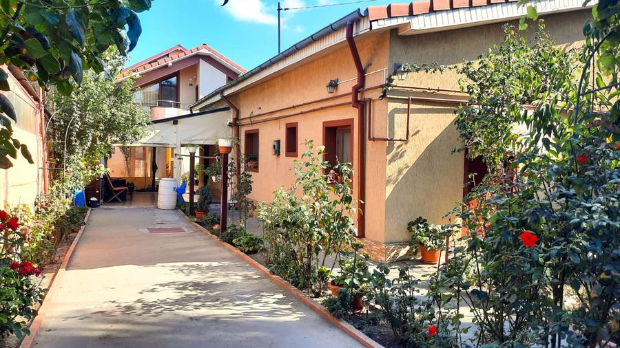 Proprietate compusa din 2 case | 505 mp teren | zona Inel I - 1