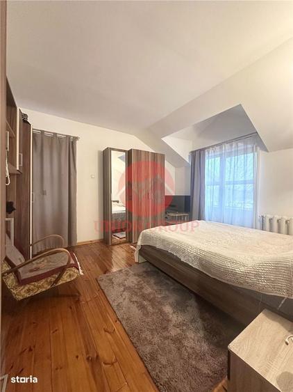 Casa Spatioasa cu Teren de 1000 mp | Poiana - 15