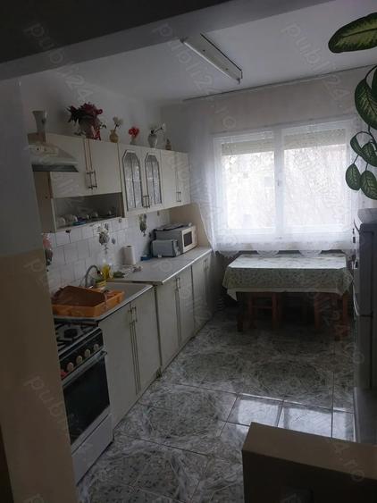 Apartament 2 camere de vanzare - 4