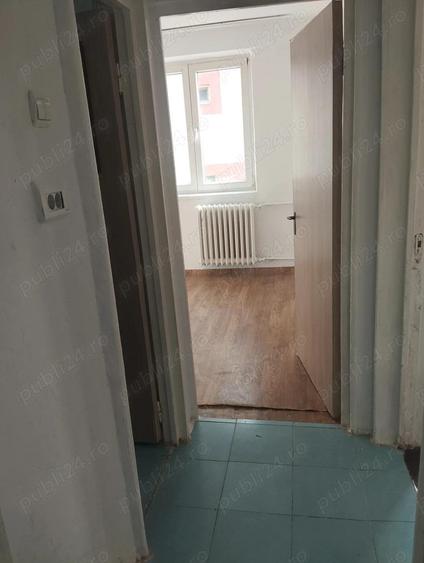 Vand ap 3 camere,bloc reabilitat,stradal Sos Alexandriei - 12