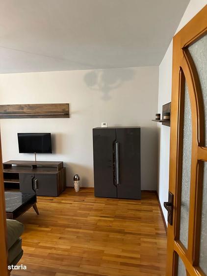 Apartament decomandat - zona Rovine - 2