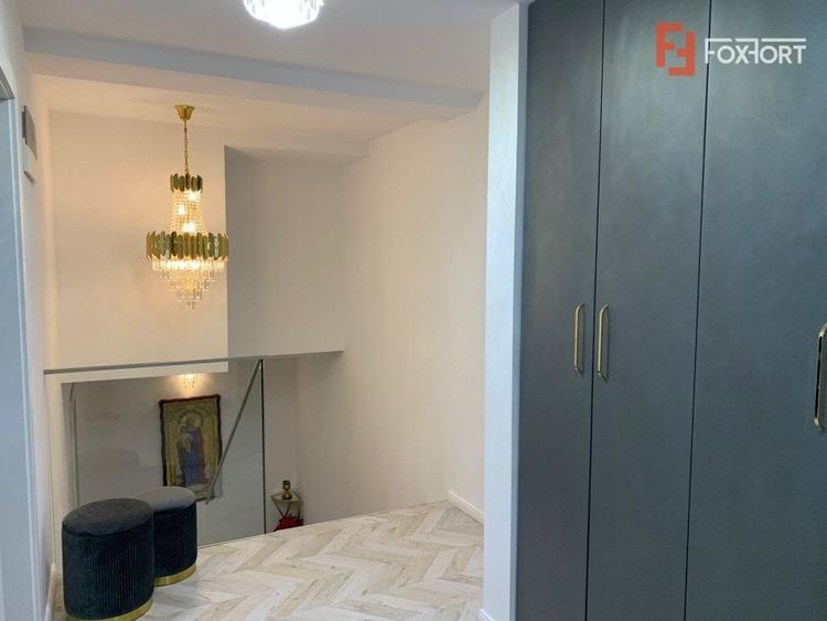 Duplex de vanzare cu 5 camere si 3 bai, zona Mehala - 5