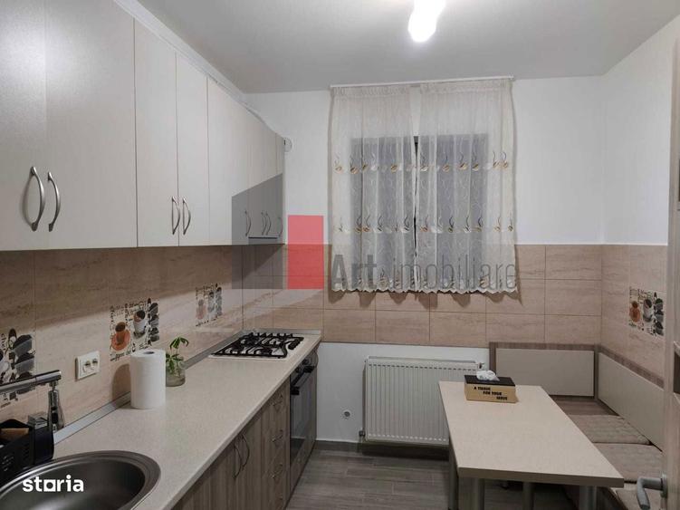 Ofer spre inchiriere apartament 2 camere si loc de parcare! Rezidentia - 5