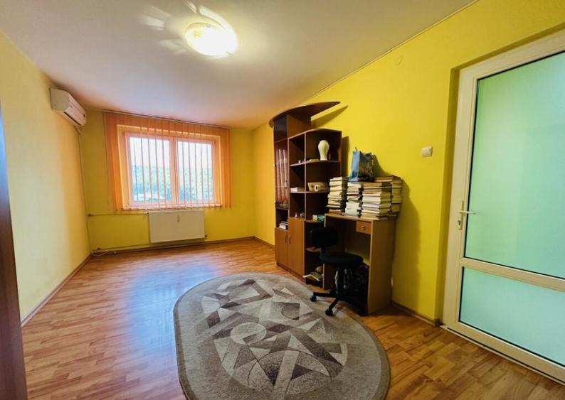 Apartament 2 camere - Metrou 1 Decembrie - 7