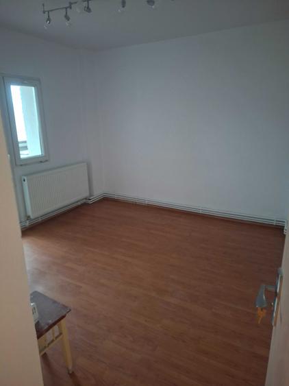 Apartament 3 camere - 3