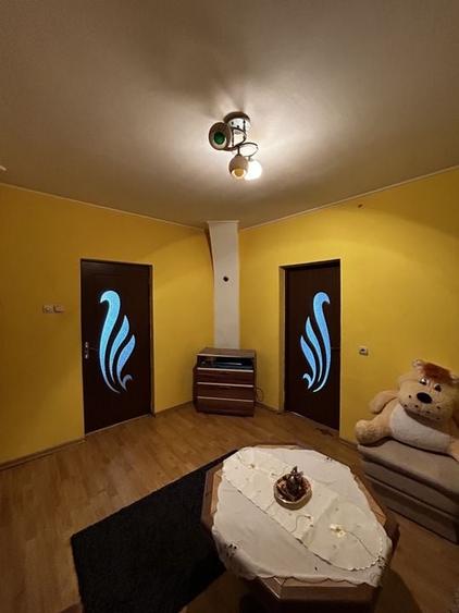 Casa 8 Camere Cu Teren 1500mp In Cermei - 7