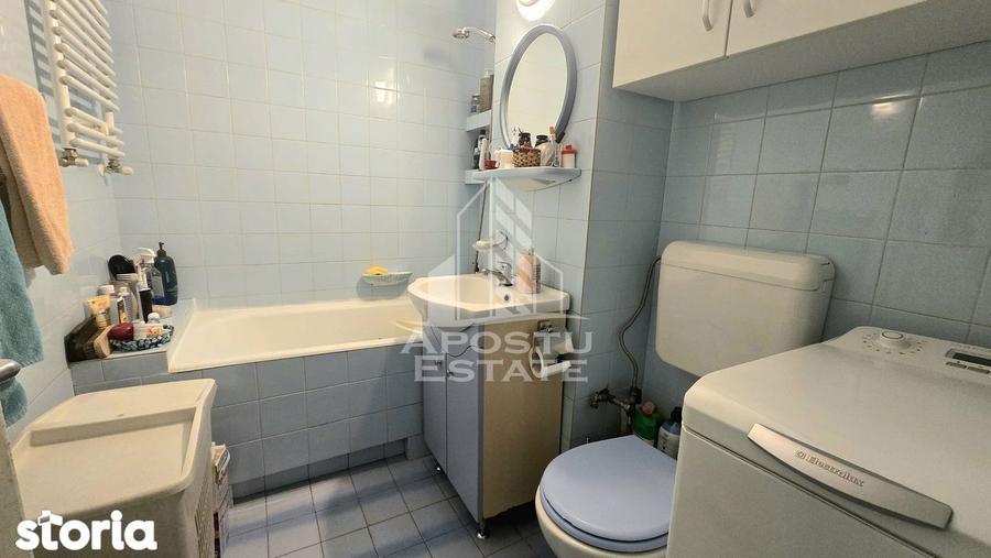 Apartament de vanzare 2 camere, decomandat, centrala proprie, Aradului - 2