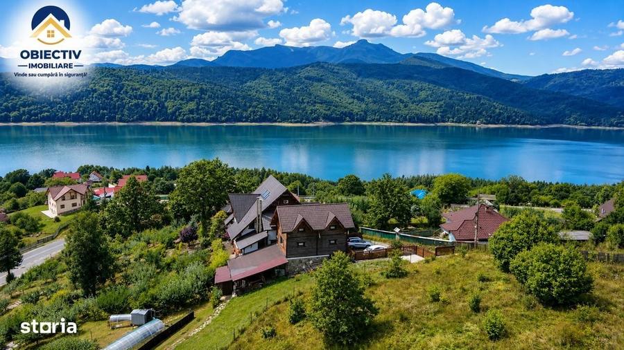 Domeniu de poveste cu panorama spre lac si Masivul Ceahlau - 7