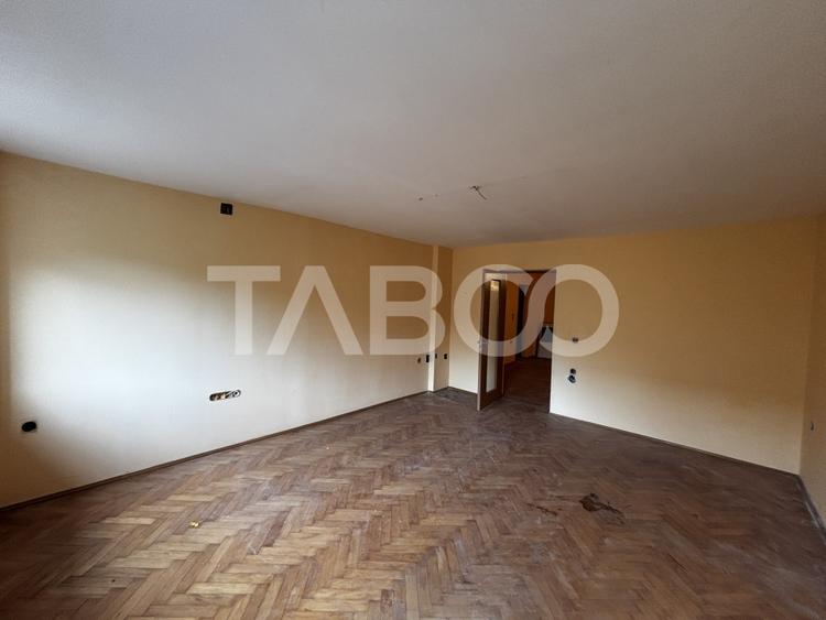 Apartament cu 4 camere de vanzare  110 mp  zona Orasul de Jos - 5