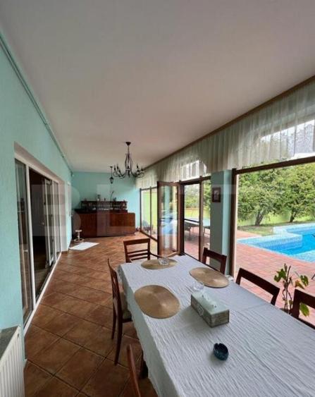 Proprietate de excep?ie cu casa spa?ioasa, piscina ?i - 12