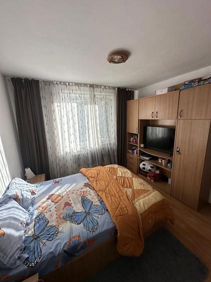 Vand apartament 2 came in centrul orasului Pitesti - 5