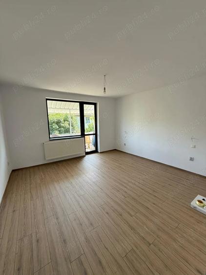 Vand apartament zona Teatru Hunedoara - 1