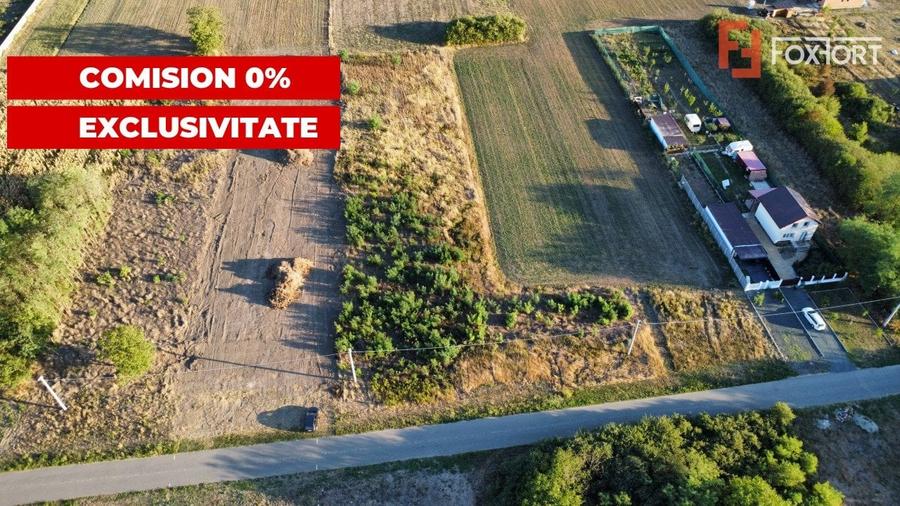 Teren intravilan cu suprafata de 2779 mp, in Parta - 5