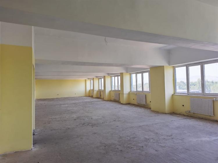 Hale industriale si birouri de inchiriat!! 575-3855 mp - 14