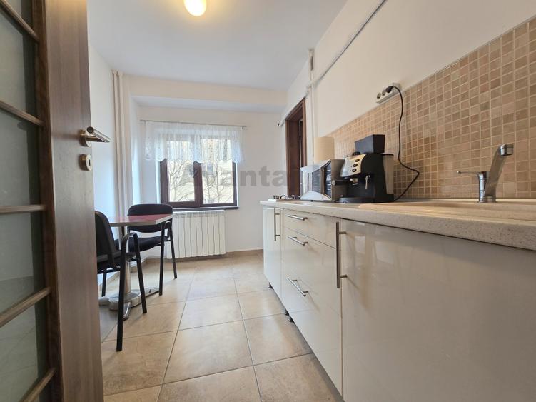 Decebal, bloc 1990, 2 minute de metrou Pta Muncii - 5