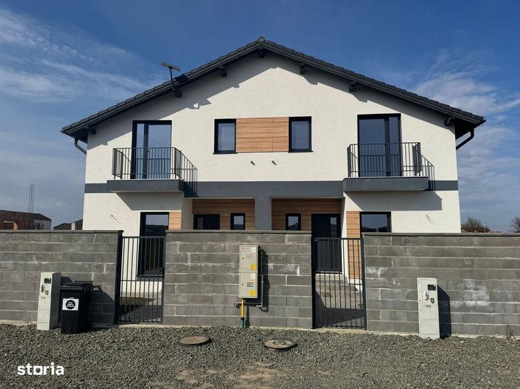 Duplex - 4 camere - Comision 0 - Mo?ni?a Noua, situat aproape de 4 ben - 1