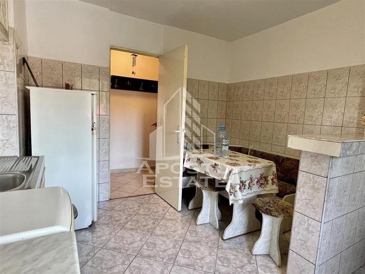 Apartament trei camere decomandat etaj intermediar - 6