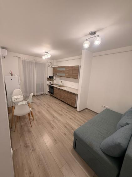 Inchiriez apartament tip studio - 2