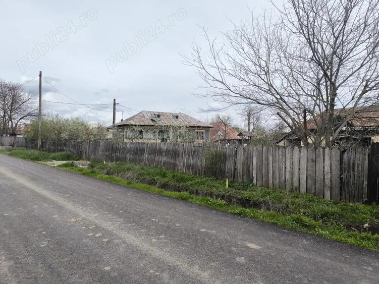 Se vinde casa batraneasca+ teren 2200 mp in Sat Izvoru, Arges - 8