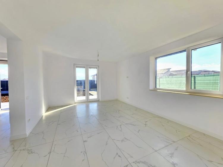 Casa la cheie langa Dealul Lempes – Parter, 523 mp teren, Sanpetru - 2