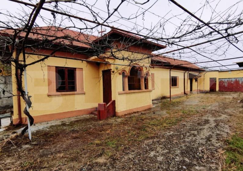 Teren 1000 mp, casa 85 mp, zona Cernele - 1