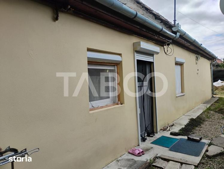 Casă cu 2 camere cu Teren 80 Mp în Central
